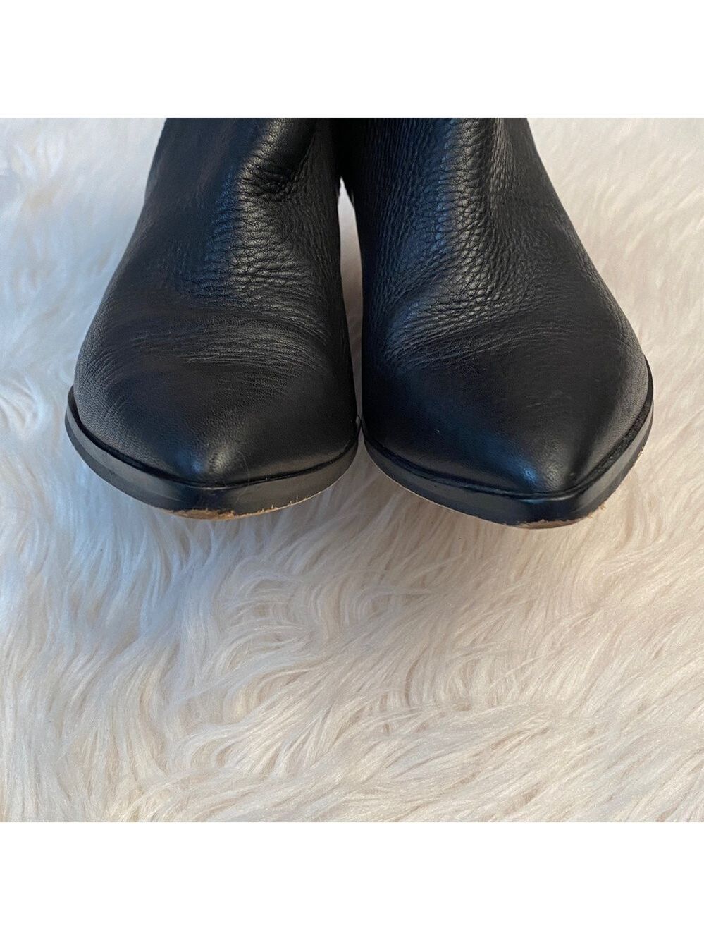 Dolce Vita Issa Black Leather Pointed-Toe Ankle Booties, Size 7.5 - Picture 13 of 17